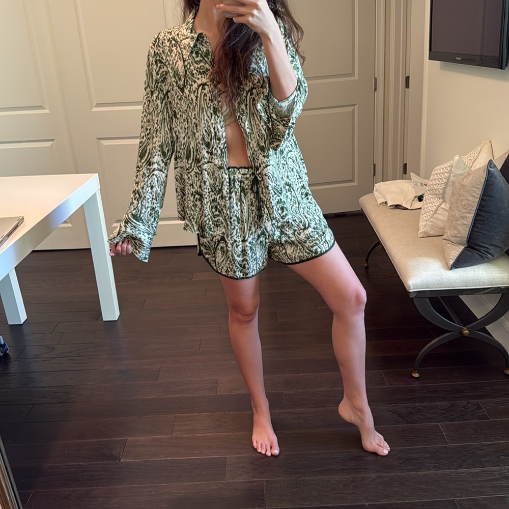 Green Patterned Women's Matching Set - Picture 3 of 5